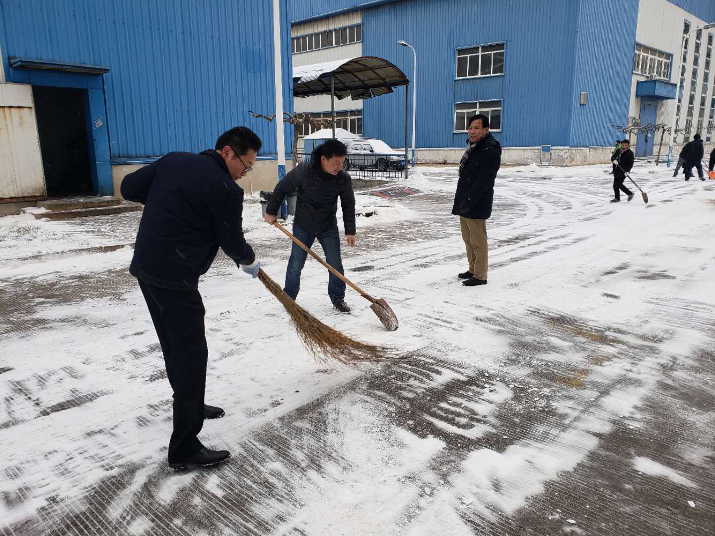 1148807169.jpg 1148807169.jpg